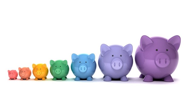 P�esto�e úroky na spo�icích ú�tech nejsou nijak vysoké, rozdíly mezi jednotlivými bankami jsou. Ilustra�ní snímek