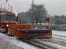Nový snný pluh na tramvaji