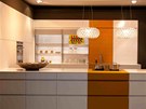 Kuchyn Extend+ (Leicht) pouívá skládací lamely pro uzavení úloného prostoru