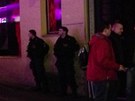 Policejní zátah v noním podniku Cabaret Atlas v ulici Ve Smekách v centru