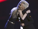 Zpvaka Emeli Sandé získala dv Brit Awards 2013.