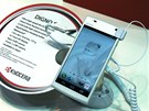 Kyocera Dingo S - smartphone bez sluchátka