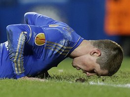 NEASTNÝ ÚTONÍK. Fernando Torres z Chelsea ml proti Spart anci, ale nedal.