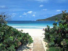 5. Flamenco Beach v Karibiku na ostrov Culebra, který patí Portoriku. Vstupní...