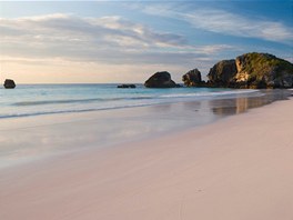 8. Horseshoe Bay Beach, Southampton Parish, Bermuda. Plá, kterou ocení i...