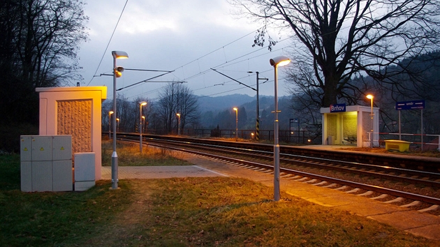 Železniční zastávka v Brňově