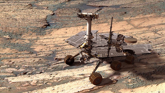Voztko Opportunity se prohn po povrchu Marsu od roku 2004. Za tu dobu stihlo najezdit pes 35 kilometr.