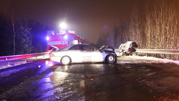 Tragick nehoda dvou polskch aut v Karvin
