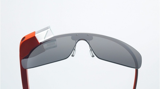Google Glass mohou sloužit i jako klasické sluneční brýle