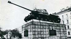 Sovětský tank je nyní v muzeu ve středočeských Lešanech.