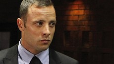 Oscar Pistorius p�ed soudem v Pretorii (20. února 2013)