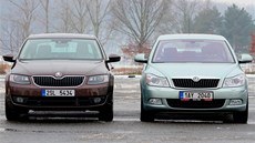 Nalevo nová �koda Octavia, vpravo p�edchozí generace