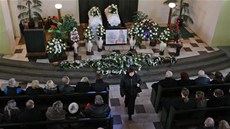 Lidé z Frentátu pod Radhotm se rozlouili s dtmi, které zahynuly pi