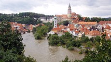 Pohled na Vltavu v eském Krumlov se po úpravách eky zmnil.