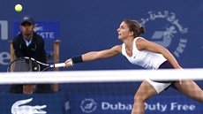 Sara Erraniová v semifinále na turnaji v Dubaji.