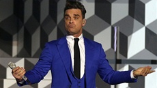 Robbie Williams na Brit Awards zazpíval svůj hit Candy. 