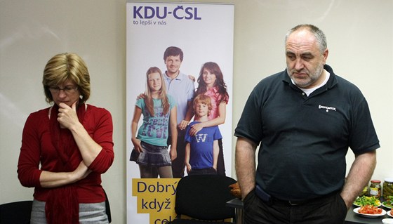 Petr ilar a Vra Luxová po prohraných volbách KDU-SL v roce 2010.