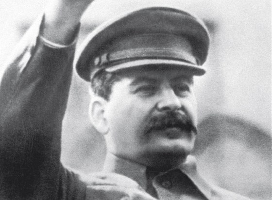 Ruská tiskárna pravoslavného patriarchy vytiskla kalendáe se Stalinem. Ilustraní snímek