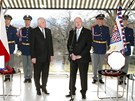 Konící eský prezident Václav Klaus a jeho slovenský protjek Ivan Gaparovi