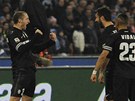 Fotbalisté Juventusu oslavují gól. Vlevo jeho autor Giorgio Chiellini.