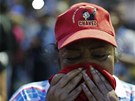 Truchlící Venezuelané poté, co se dozvdli o skonu Cháveze (5. bezna 2013)