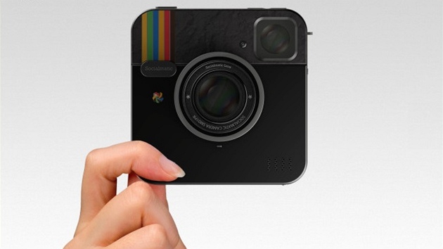 Polaroid se vrací s fotoaparátem Instagram se zabudovanou tiskárnou -  iDNES.cz