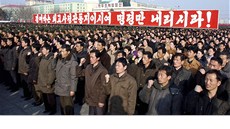Podporu komunistickému reimu demonstrovaly v Pchjongjangu desetitisíce