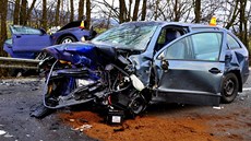 Podle dosavadních výsledk� vy�et�ování zp�sobil nehodu v�z, jeho� �idi� p�ejel