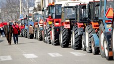 Ve Velkých Bílovicích se sjelo 231 traktorů. Vinařská obec pokořila rekord.