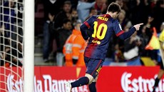 TAKY SE TREFIL. Barcelonský fotbalista Lionel Messi se raduje z gólu proti La