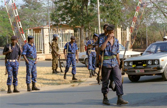 Burundtí policisté (ilustraní snímek)