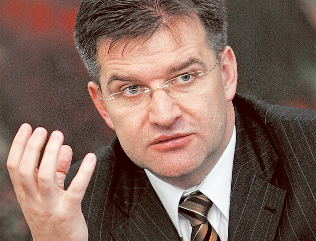 Ficův poradce Miroslav Lajčák končí ve funkci, slovenský premiér rezignaci přijme