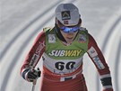 Heidi Wengová na trati závodu na deset kilometr klasickou technikou v Lahti. 