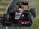 Romain Grosjean z Lotusu v tréninku na VC Austrálie dojezdil.