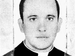 Portrét pape�e v jino�ském v�ku. Jorge Mario Bergoglio na nedatovaném snímku