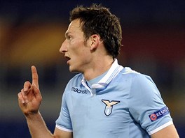 �ESKÝ KANONÝR. Libor Kozák z Lazia �ím nast�ílel proti Stuttgartu t�i góly.