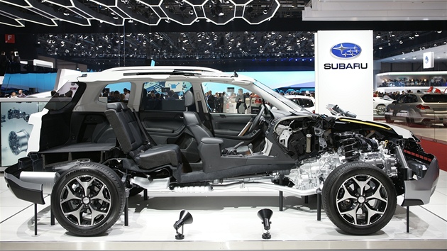 Novmu Subaru Forester bylo vidt v enev do trob.