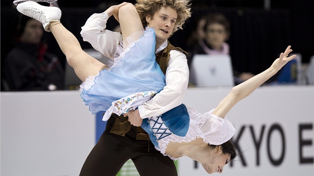 Americk tanen pr Meryl Davisov a Charlie White na mistrovstv svta v Londonu.