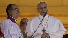Jorge Mario Bergoglio pijal jméno Frantiek a stal se v poadí u 266. papeem.