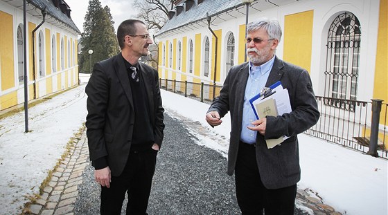 editel památkového ústavu v eských Budjovicích Petr Pavelec (vlevo), který