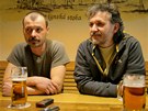 Roman K�ssl (vpravo) a jeho mlad�� bratr Vladim�r za�li spole�n� na pivo po...