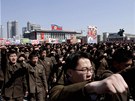 "Smrt americkým agresorm!" volali Severokorejci na ranním shromádní v