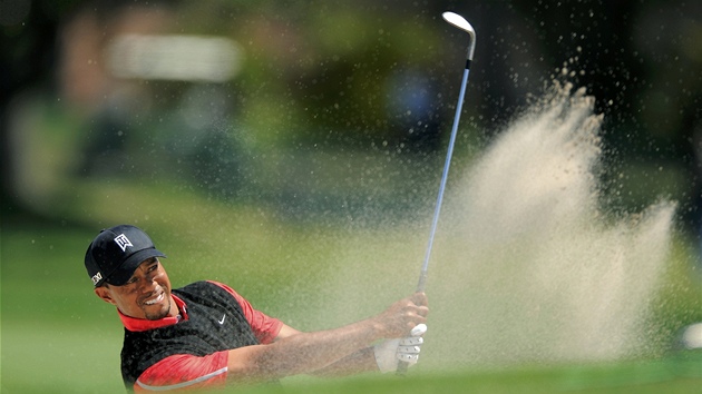V PROBLMECH. Tiger Woods na turnaji Arnold Palmer Invitational v Orlandu. 