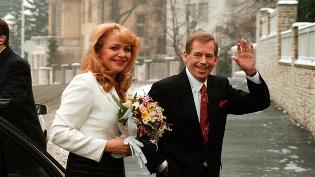Vclav Havel si vzal Dagmar Vekrnovou v lednu 1997. Obad se jim podailo utajit. Novini je pekvapili a doma.