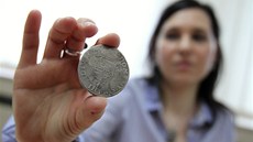 �ást st�íbrného pokladu, který na Boskovicku na�el p�ed dv�ma lety hleda�