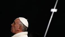 Páte�ní program nejvy��í pontifik zavr�il ú�astí na ob�adu k�í�ové cesty, jí�