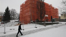 Z vybuchlého domu u� nic nez�stalo, zbylé dva vchody z n�kdej�ího bloku t�í