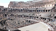 Římské koloseum také patřilo ke kandidátům, expertům však nepřipadá jako...