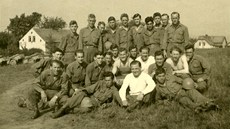 Americká armáda v kvtnu 1945 v Sokolov. Vojáci se fotili na míst, kde dnes