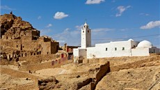 Tunisko,  berberská vesnice Chenini